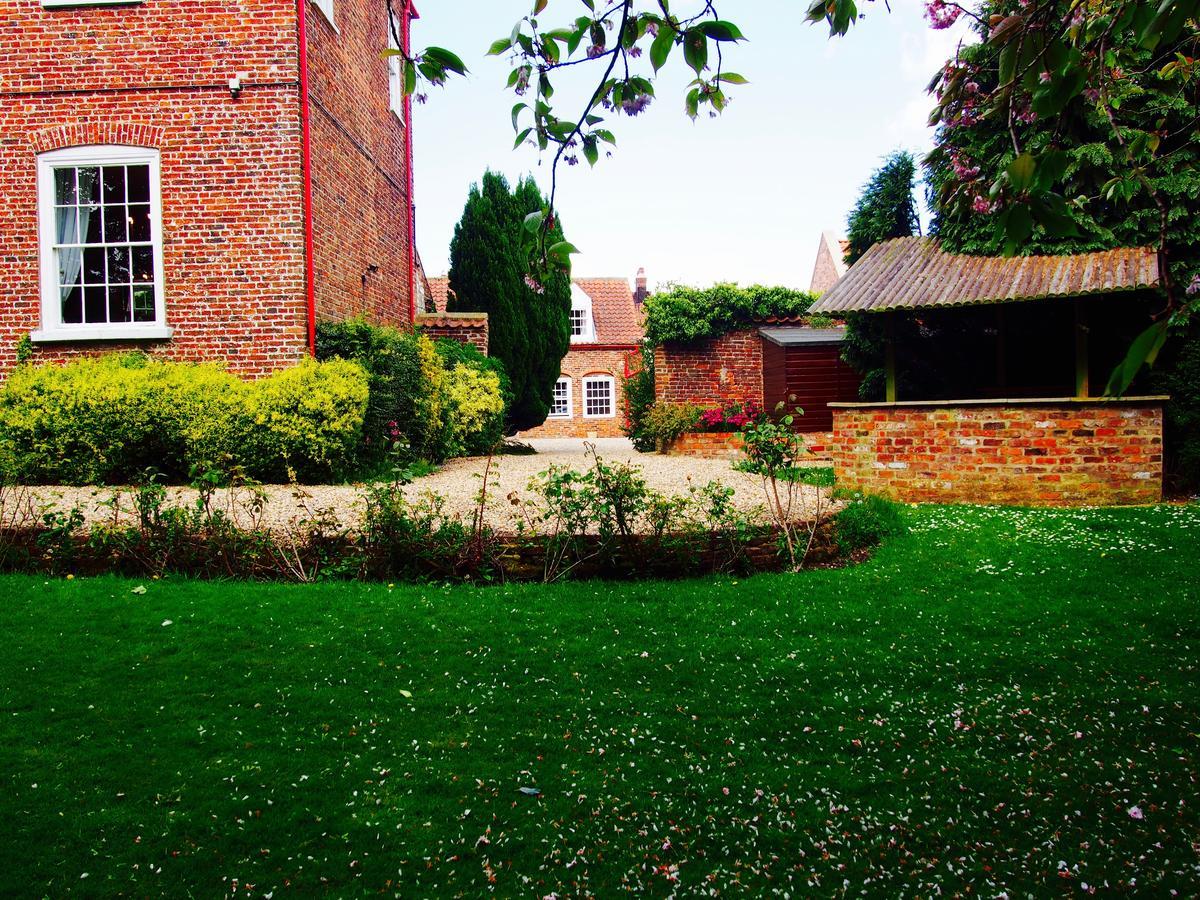 Wrangham House Hotel Hunmanby Exterior foto
